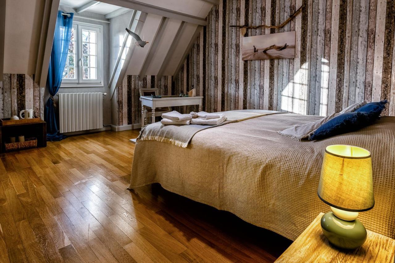 Les Bois De Ravel Chambres D'Hotes Luaran gambar