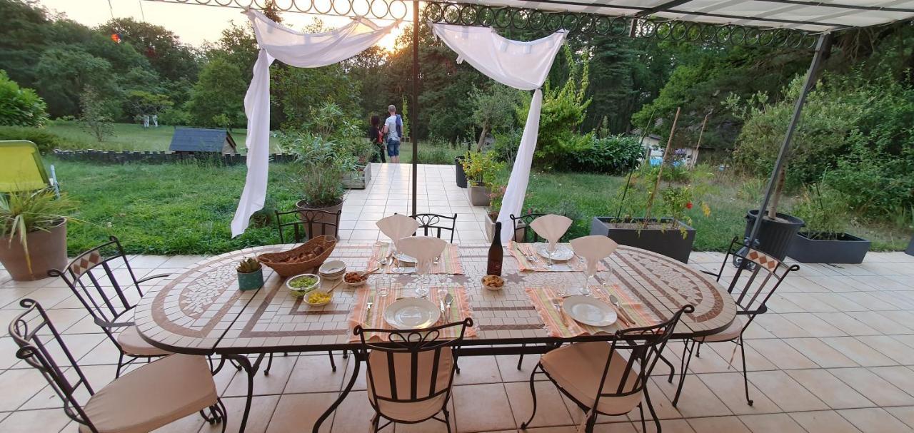 Les Bois De Ravel Chambres D'Hotes Luaran gambar